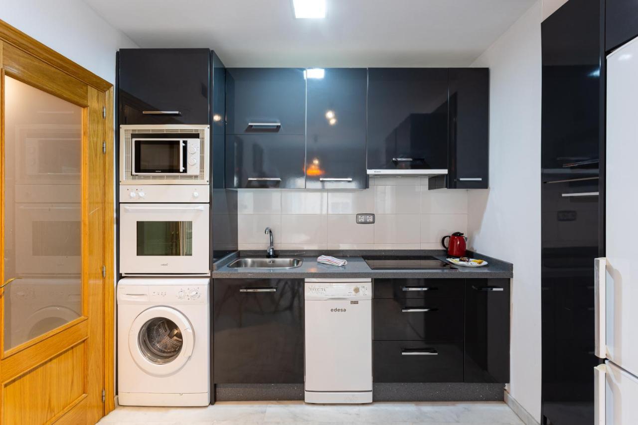Holidays2Malaga Carrera Capuchinos Free Parking Aircon Downtown Buitenkant foto