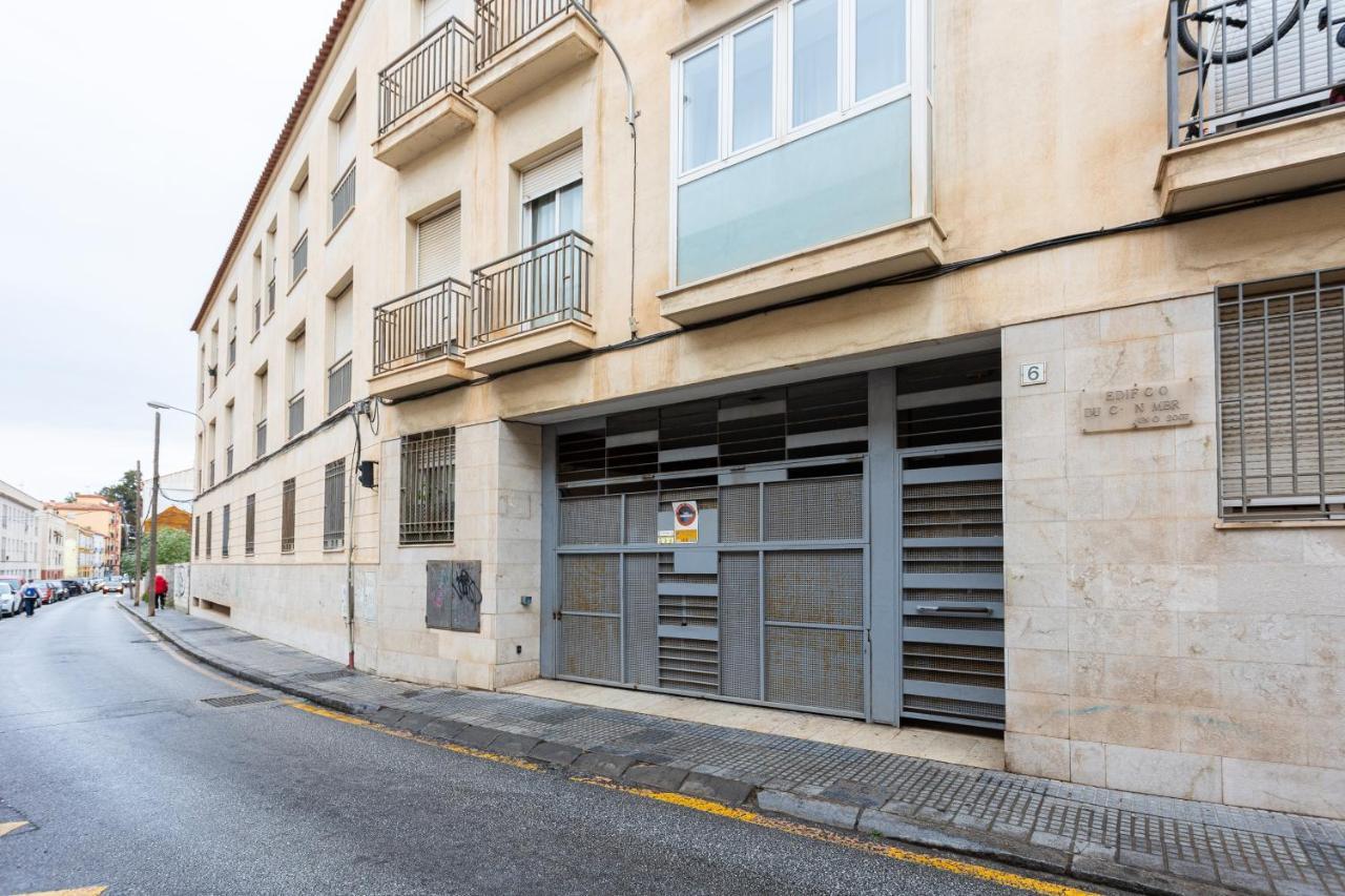 Holidays2Malaga Carrera Capuchinos Free Parking Aircon Downtown Buitenkant foto